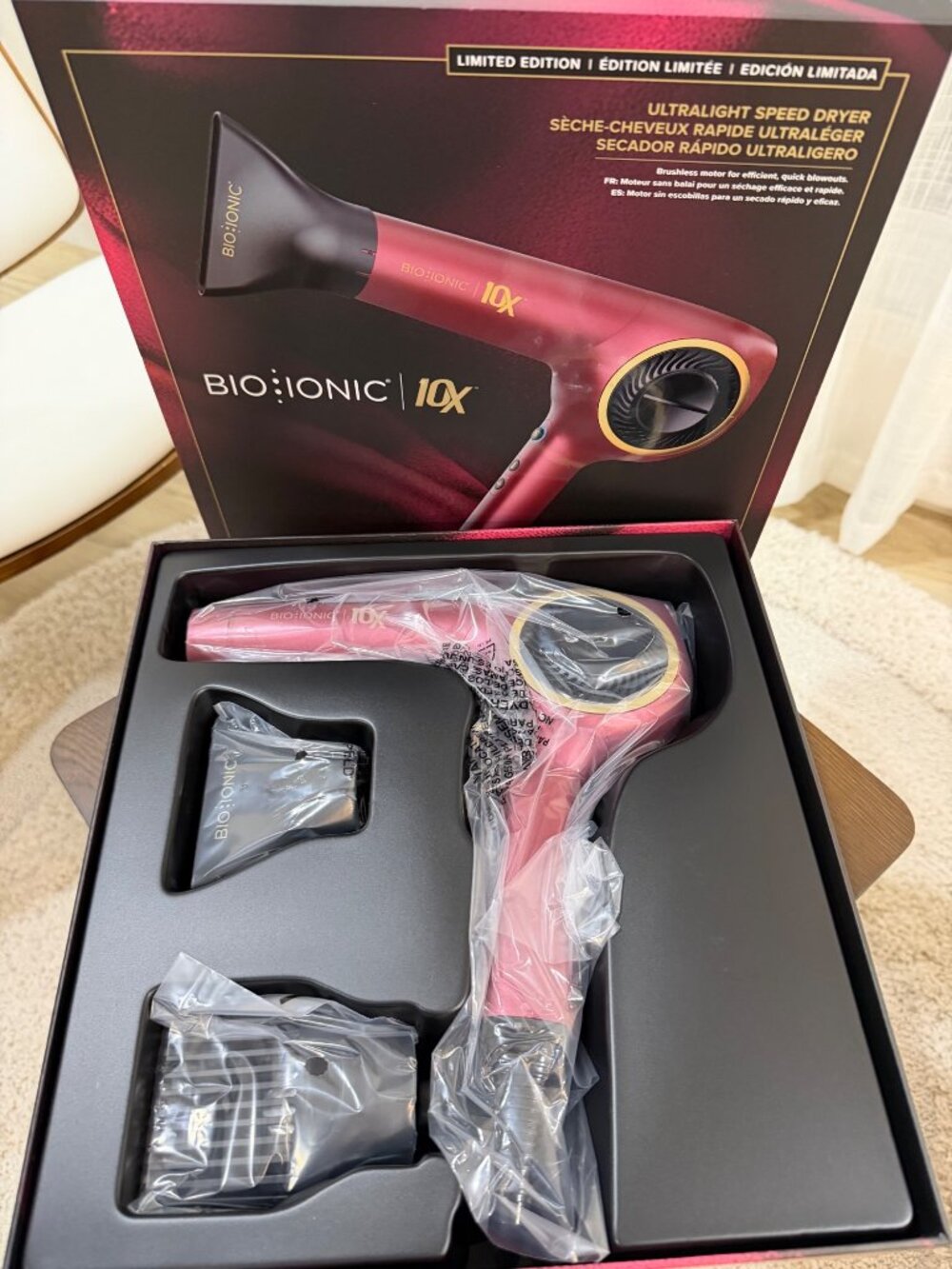 Bio Ionic 10X Ultralight Speed Dryer Limited Edition 1875W With Attachments NIB - Picture 4 of 4